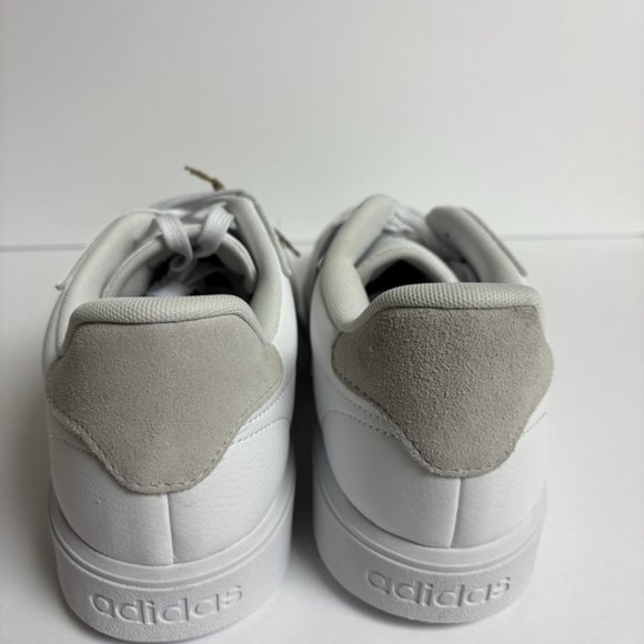 Adidas Men’s Courtblock Lace-Up Sneakers White, Size 11 M